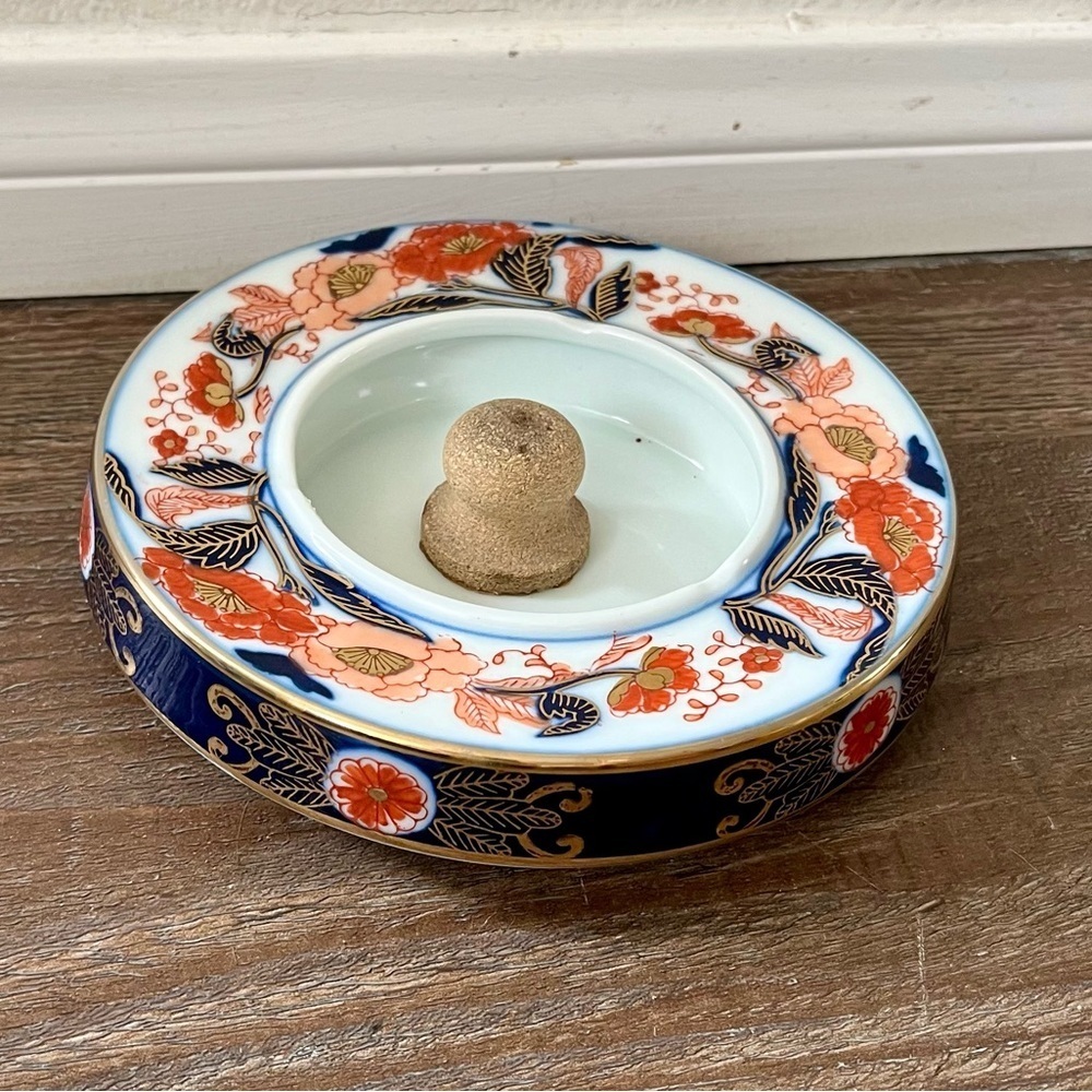 Vintage Hand Japanese Gold Imari Ashtray
